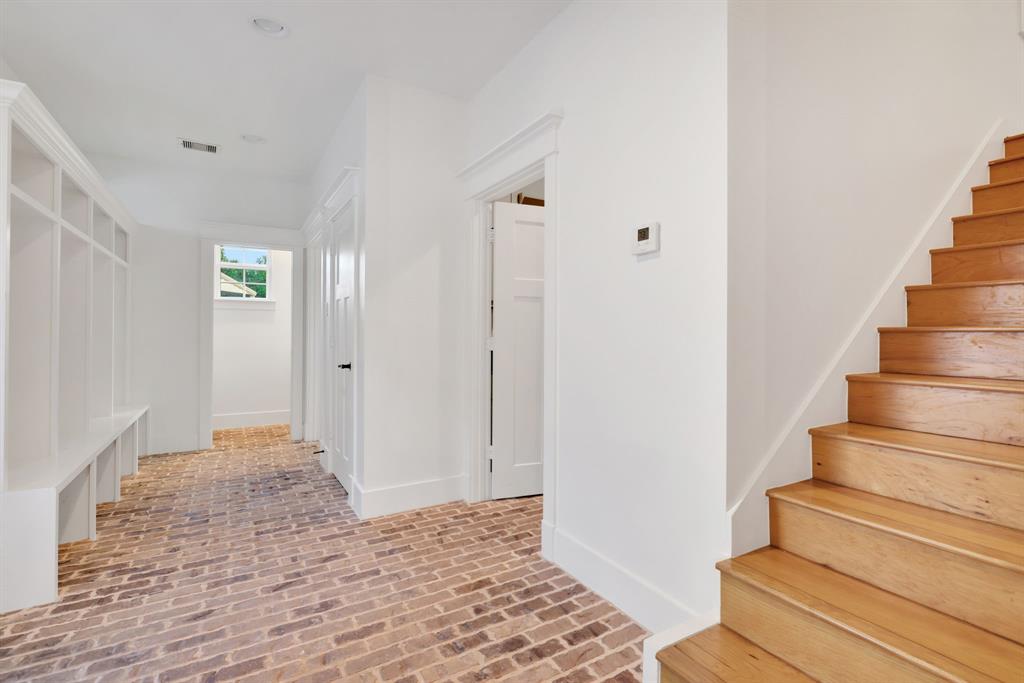 5926 Bit Place, Baytown, Texas image 32