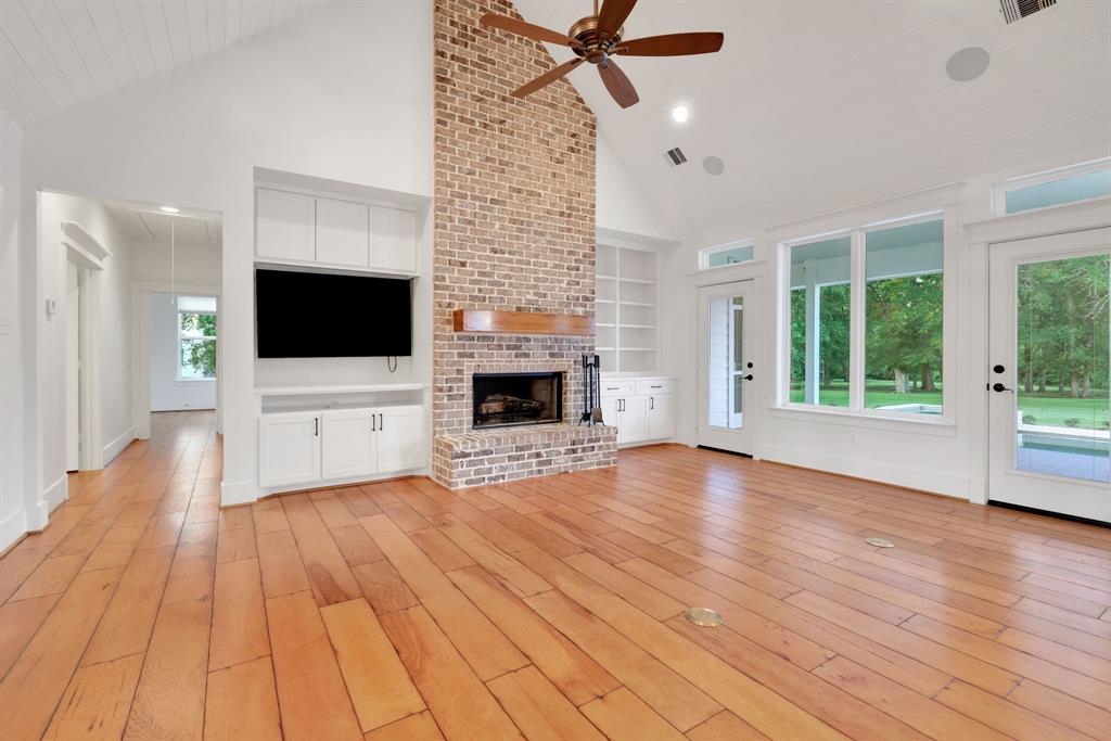 5926 Bit Place, Baytown, Texas image 40
