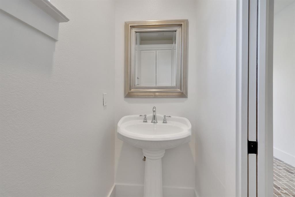 5926 Bit Place, Baytown, Texas image 29