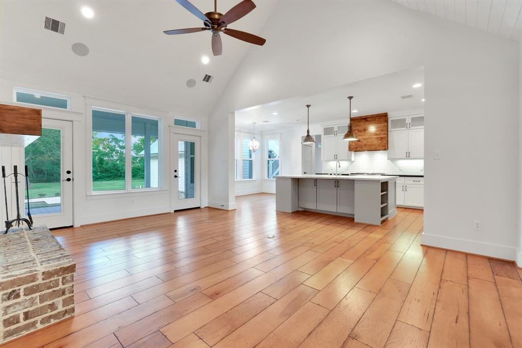5926 Bit Place, Baytown, Texas image 41