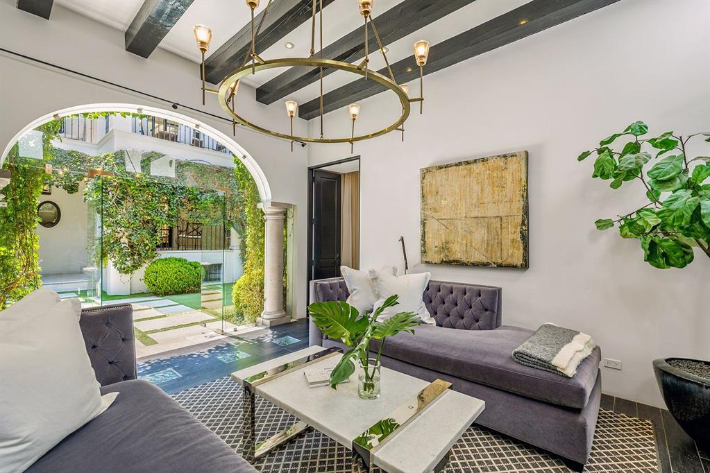 Mexico, 5 Bedrooms Bedrooms, ,7 BathroomsBathrooms,Residential,Active,138043