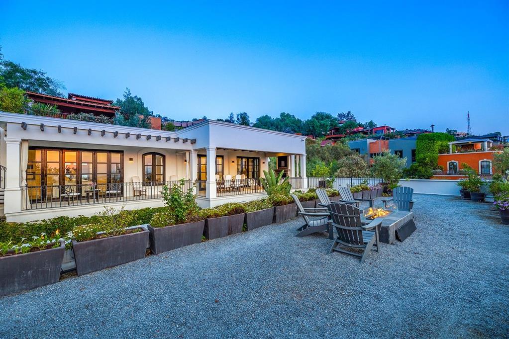 Mexico, 5 Bedrooms Bedrooms, ,7 BathroomsBathrooms,Residential,Active,138043