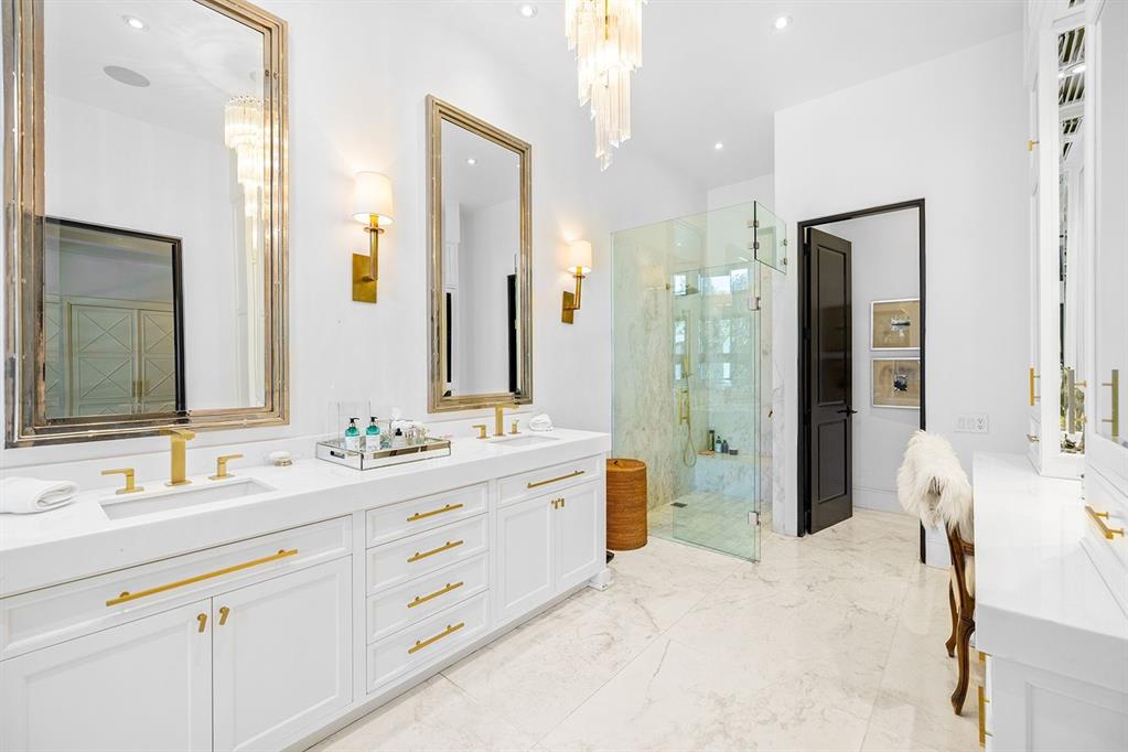 Mexico, 5 Bedrooms Bedrooms, ,7 BathroomsBathrooms,Residential,Active,138043