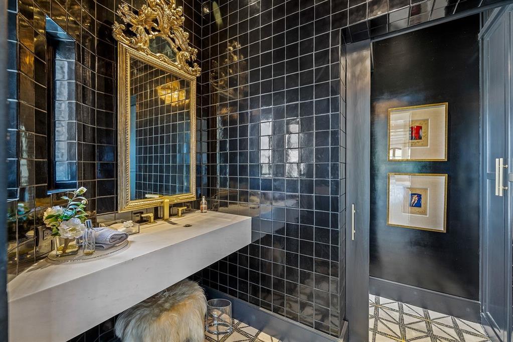 Mexico, 5 Bedrooms Bedrooms, ,7 BathroomsBathrooms,Residential,Active,138043