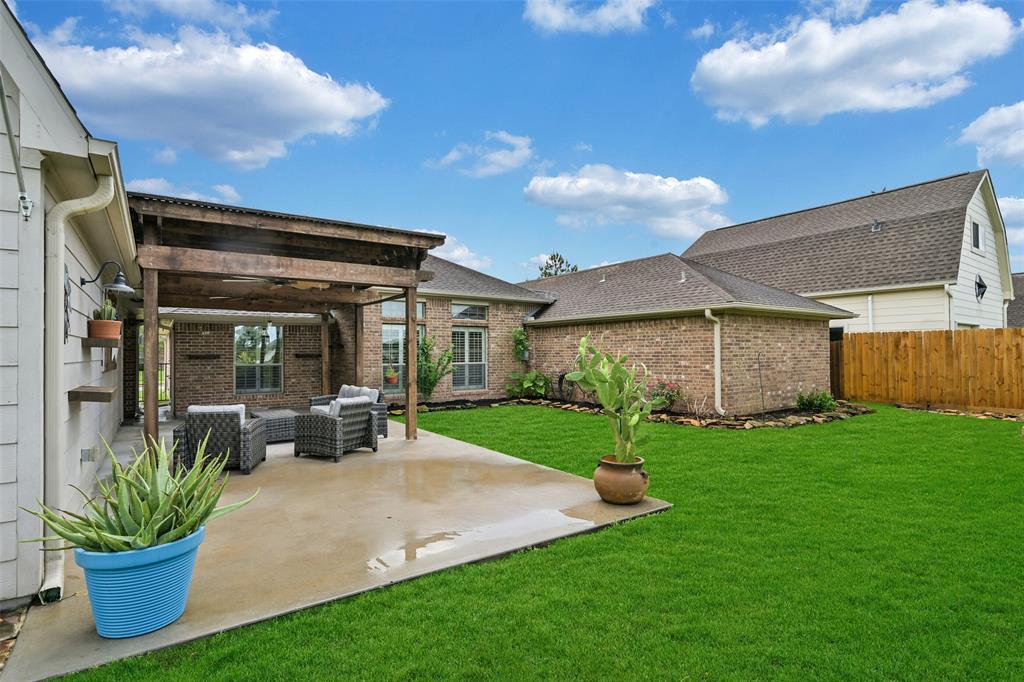 6819 Powell Lane, Manvel, Texas image 24