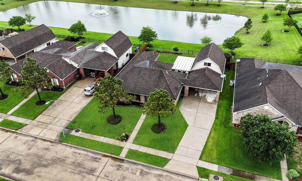 6819 Powell Lane, Manvel, Texas image 27