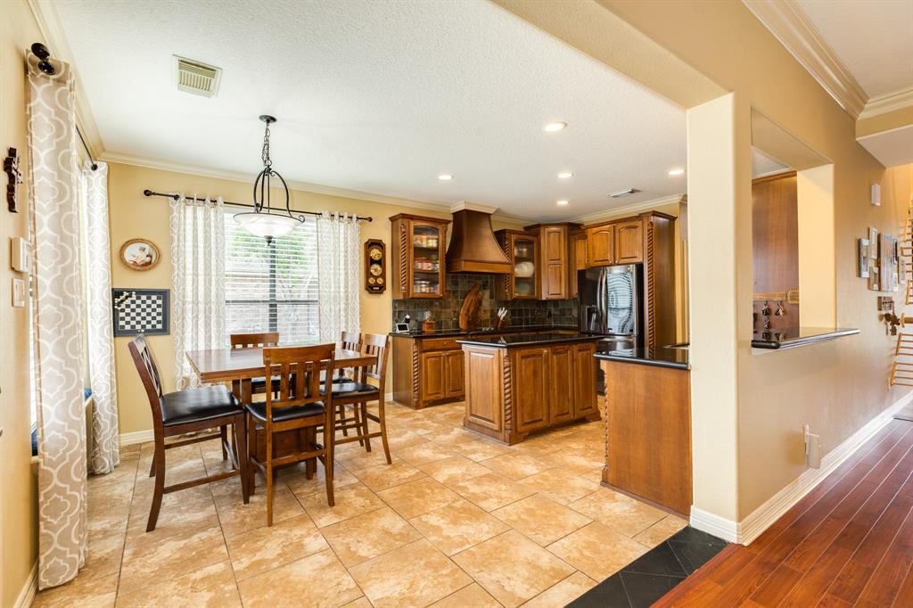 114 Arrowhead Drive, Lake Jackson, New York image 11