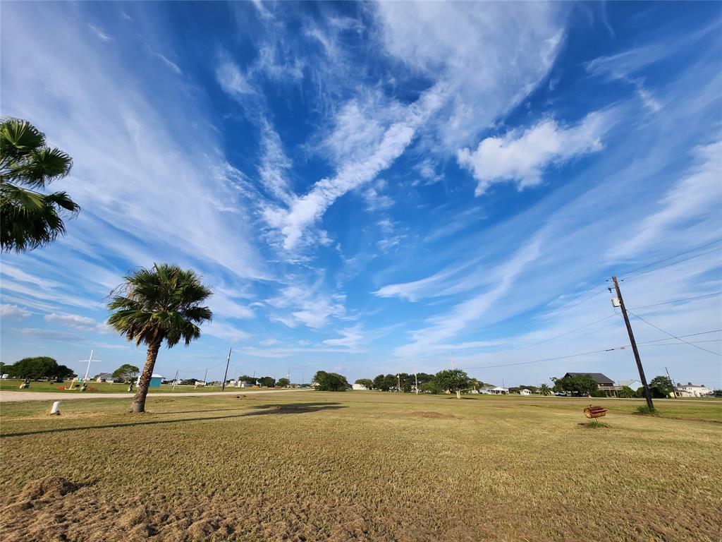 000 Mollnar Drive, Palacios, Texas image 9