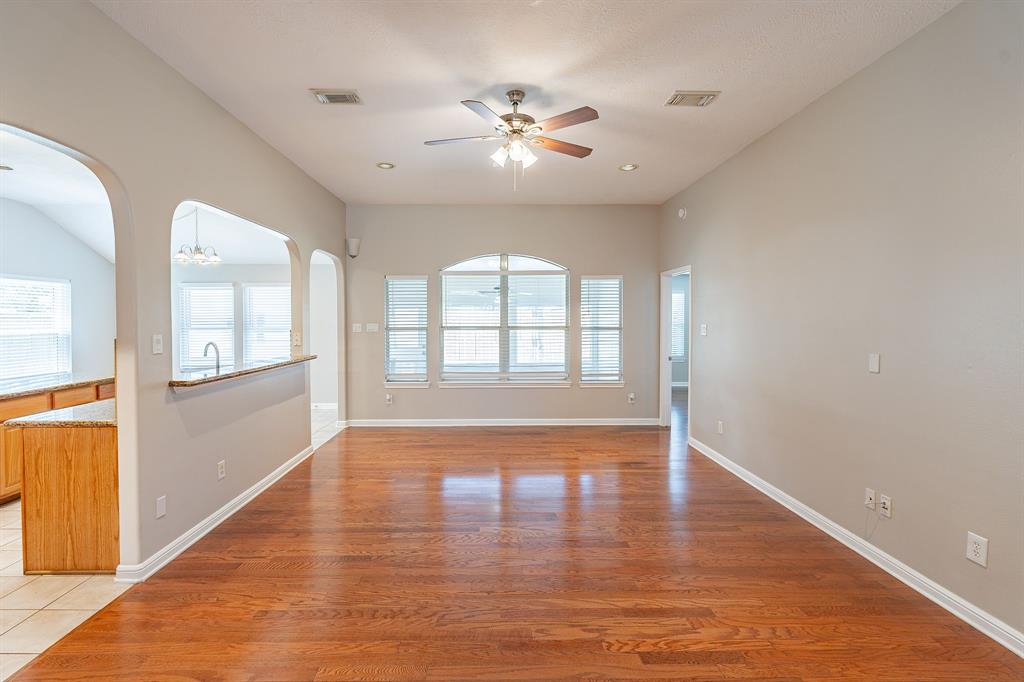 18307 Shadow Grove Lane, Crosby, Texas image 8