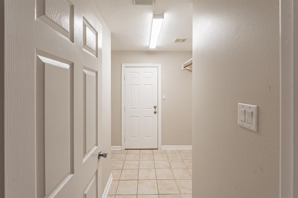 18307 Shadow Grove Lane, Crosby, Texas image 25