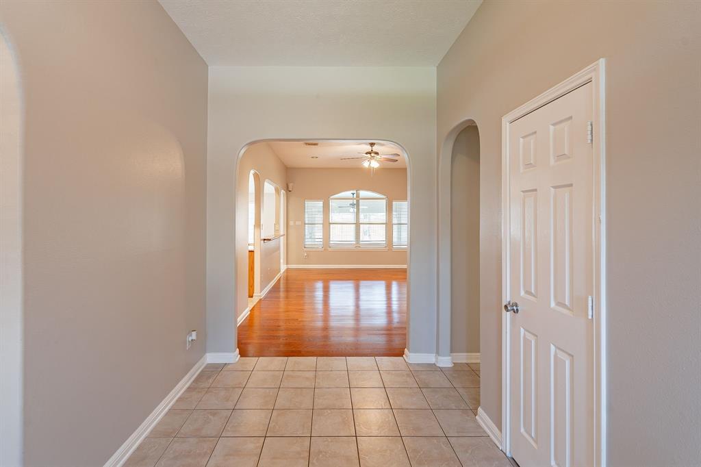 18307 Shadow Grove Lane, Crosby, Texas image 7
