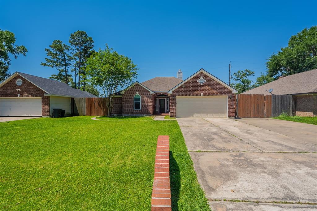 18307 Shadow Grove Lane, Crosby, Texas image 2