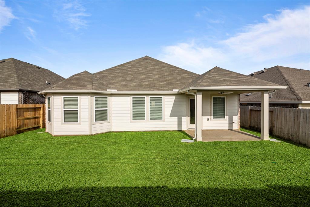 property-search 4 562 Bluebell Maiden Court