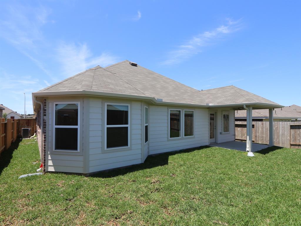 562 Bluebell Maiden Court, Magnolia, Texas image 17