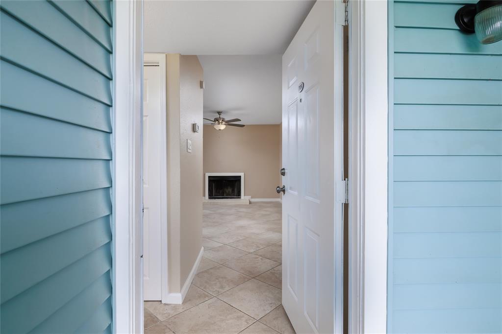 18617 Egret Bay Boulevard 706