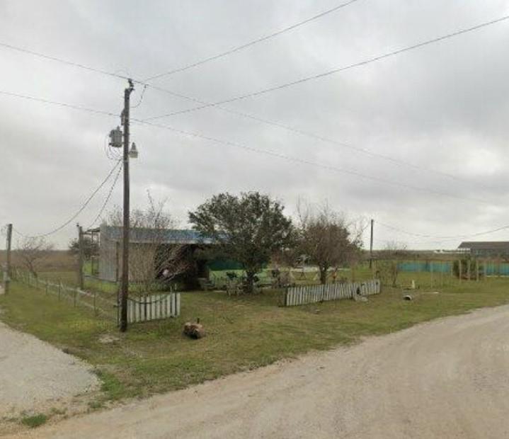 127 Oarfish Drive, Palacios, Texas image 1