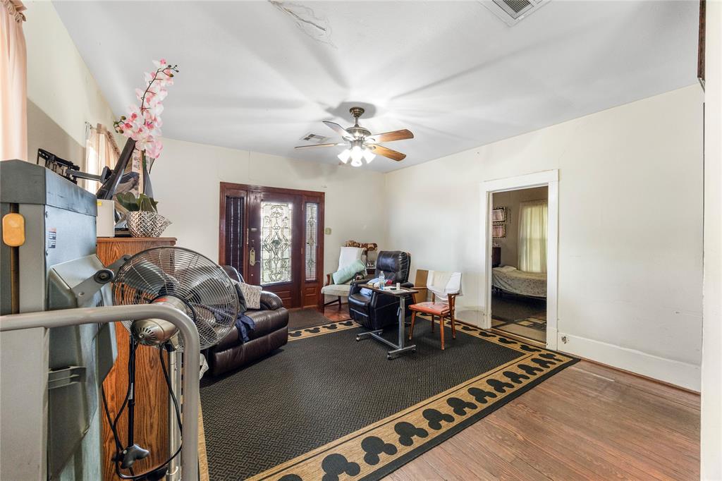 109 Carl Street, Houston, Texas image 13