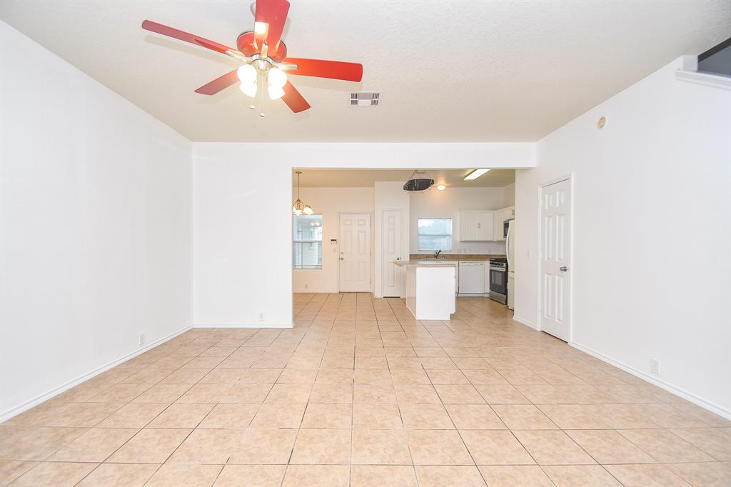 18803 Sandelford Drive, Katy, Texas image 6