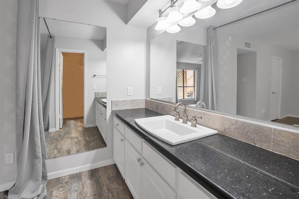1503 Wimbledon Drive, Huntsville, Texas image 30
