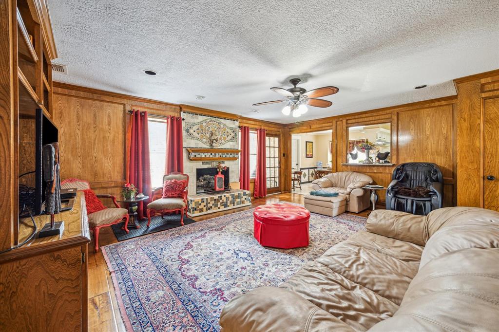 5715 Glenmere Lane, Spring, Texas image 15