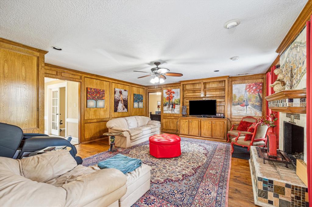 5715 Glenmere Lane, Spring, Texas image 17
