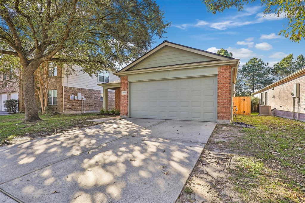 7310 Wisteria Chase Place, Humble, Texas image 3
