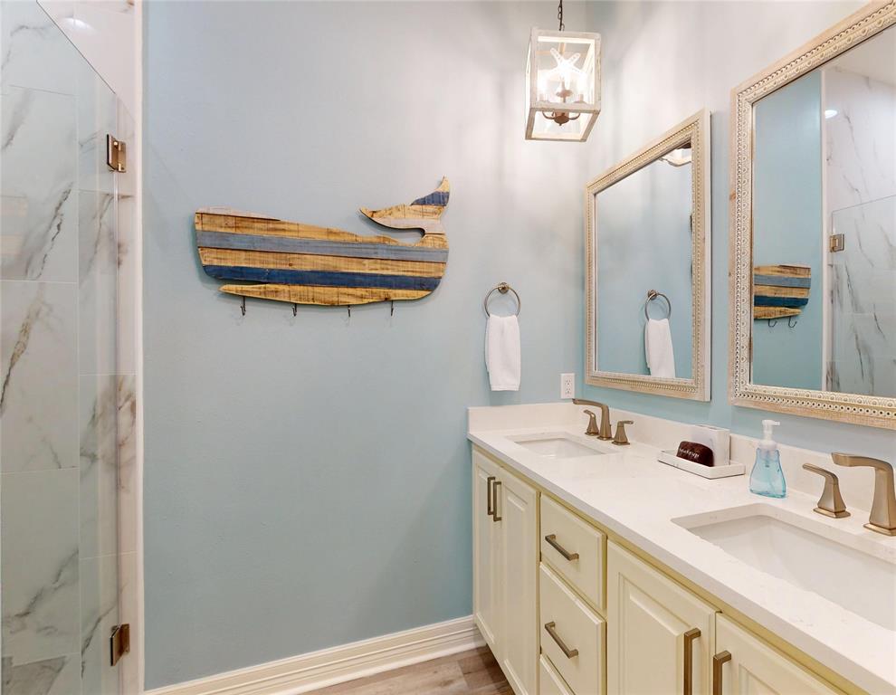 2627 Holiday Drive, Port Bolivar, Texas image 21