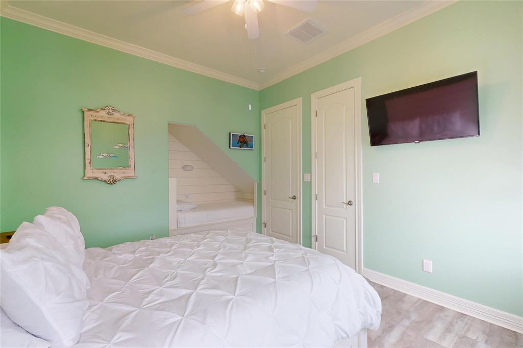 2627 Holiday Drive, Port Bolivar, Texas image 24