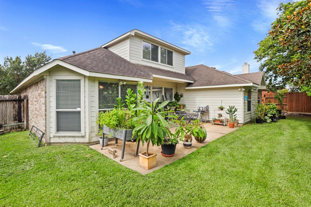 17706 Lakes Of Pine Forest Drive, Houston, Texas image 3