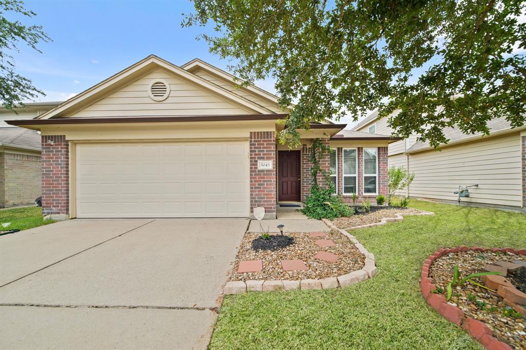 3906 Cyril Drive, Humble, Texas image 4
