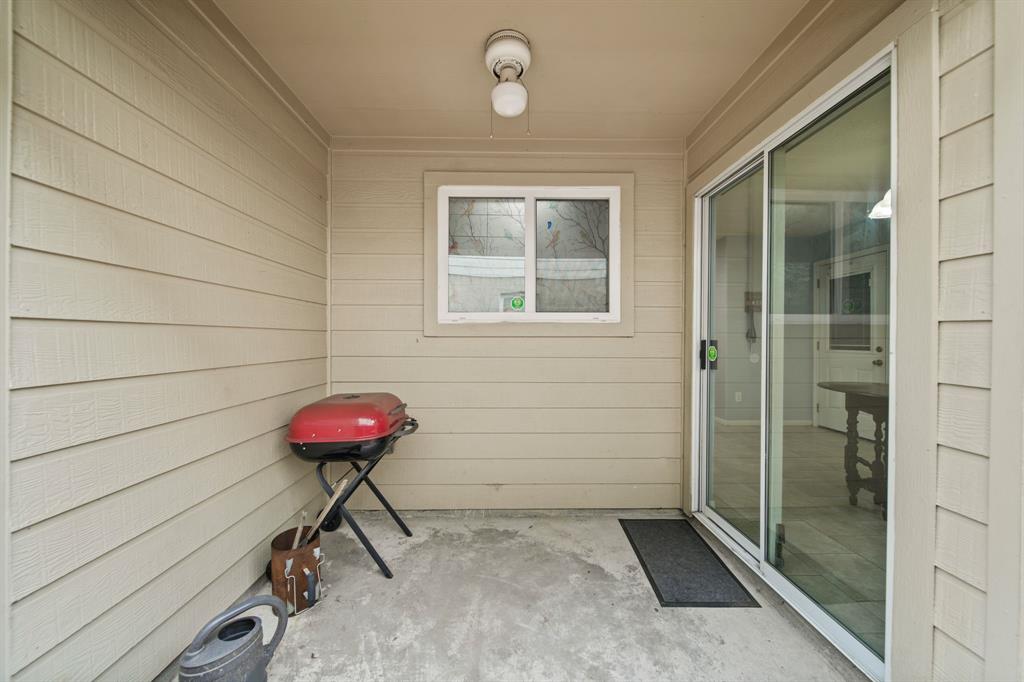 3906 Cyril Drive, Humble, Texas image 27