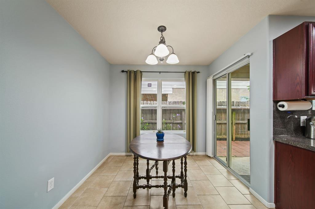 3906 Cyril Drive, Humble, Texas image 15