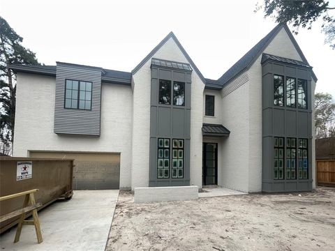 A home in Spring Valley Village