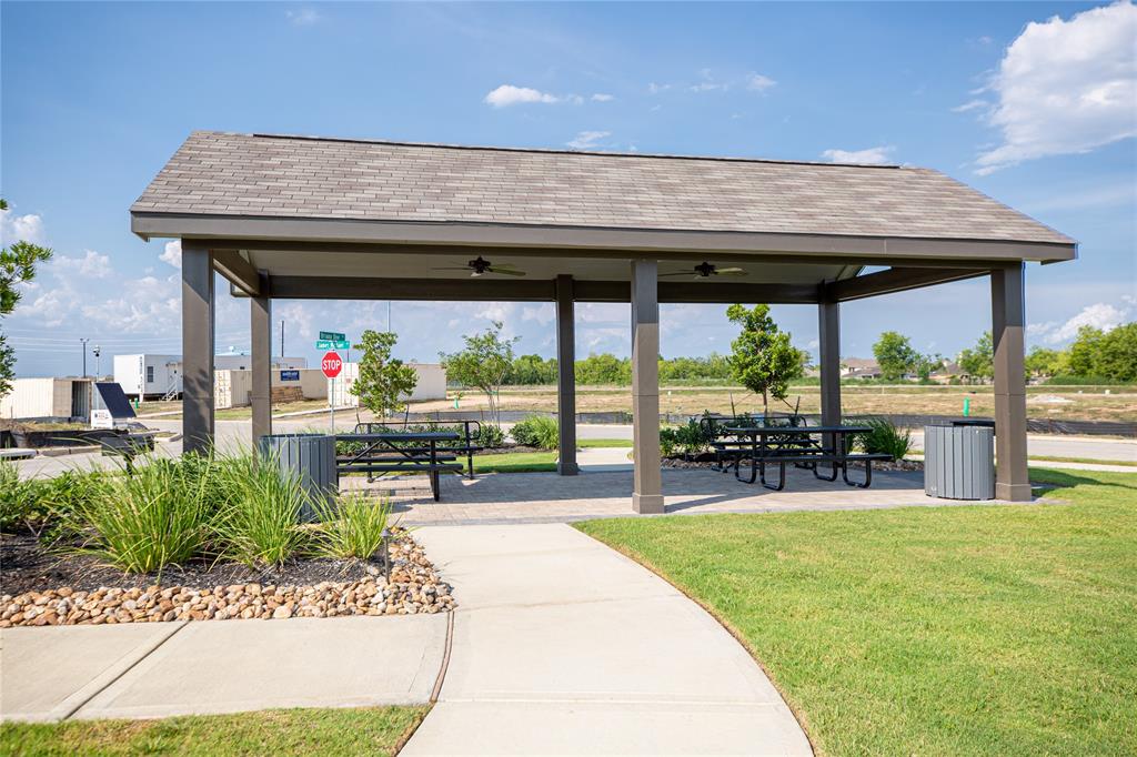 5606 Briana Dee Drive, Rosharon, Texas image 35