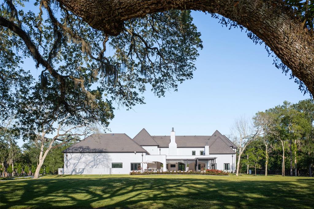 8146 Thompson Lake Drive