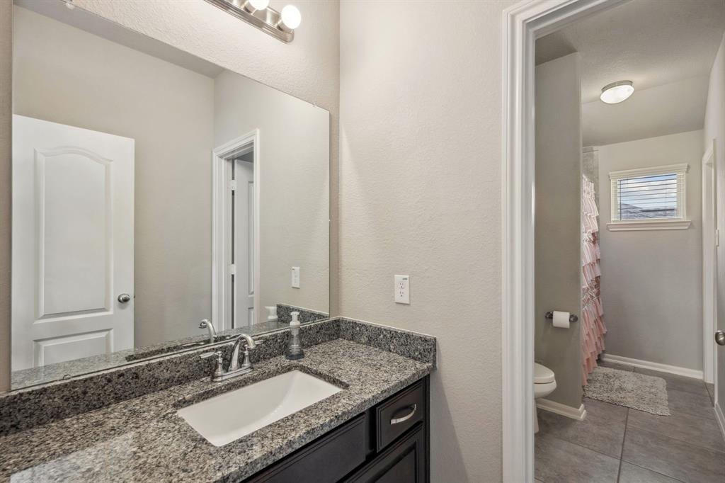 237 Catoti Cay Court, Conroe, Texas image 35