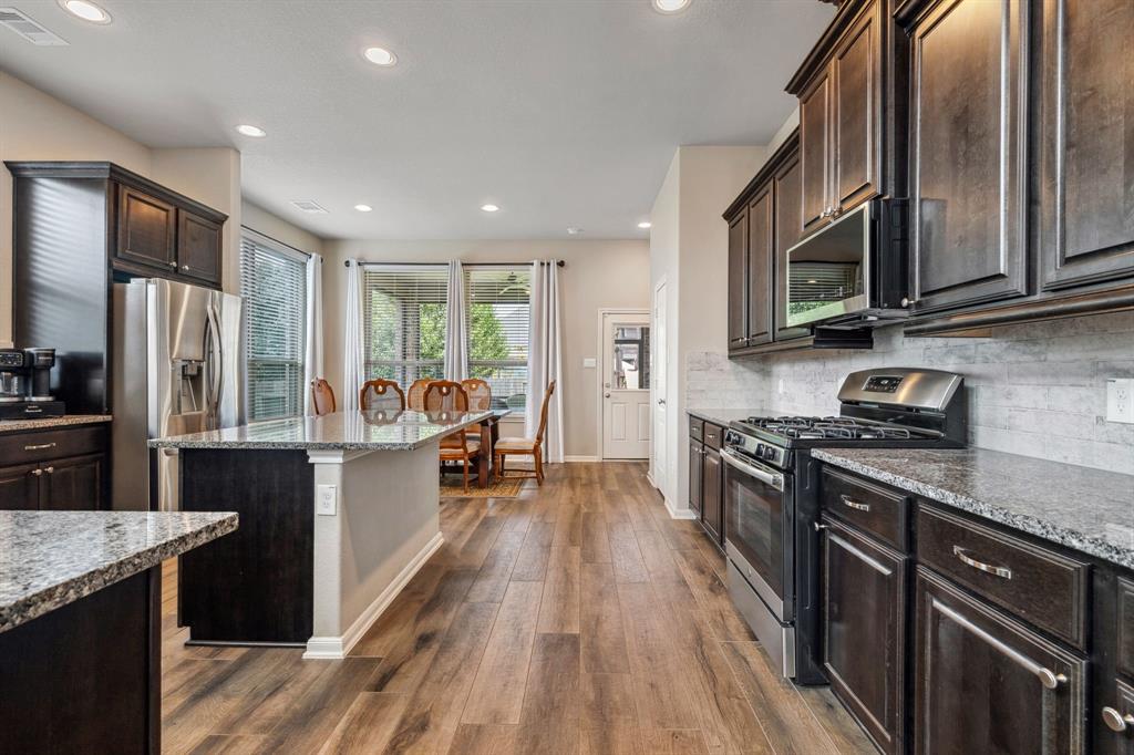 237 Catoti Cay Court, Conroe, Texas image 14