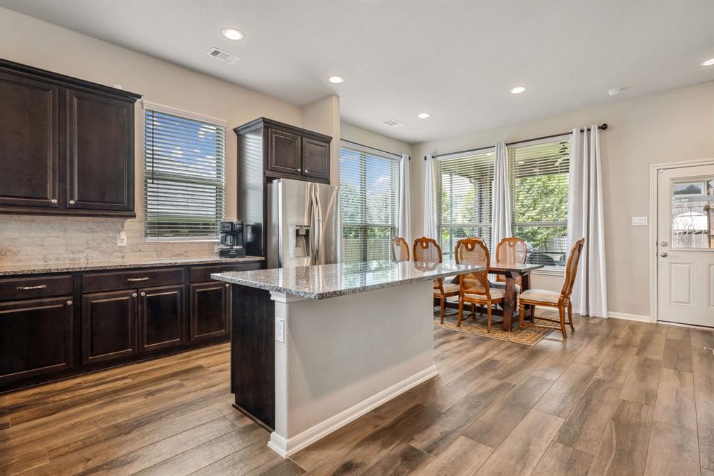 237 Catoti Cay Court, Conroe, Texas image 11