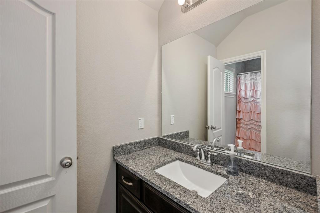 237 Catoti Cay Court, Conroe, Texas image 34
