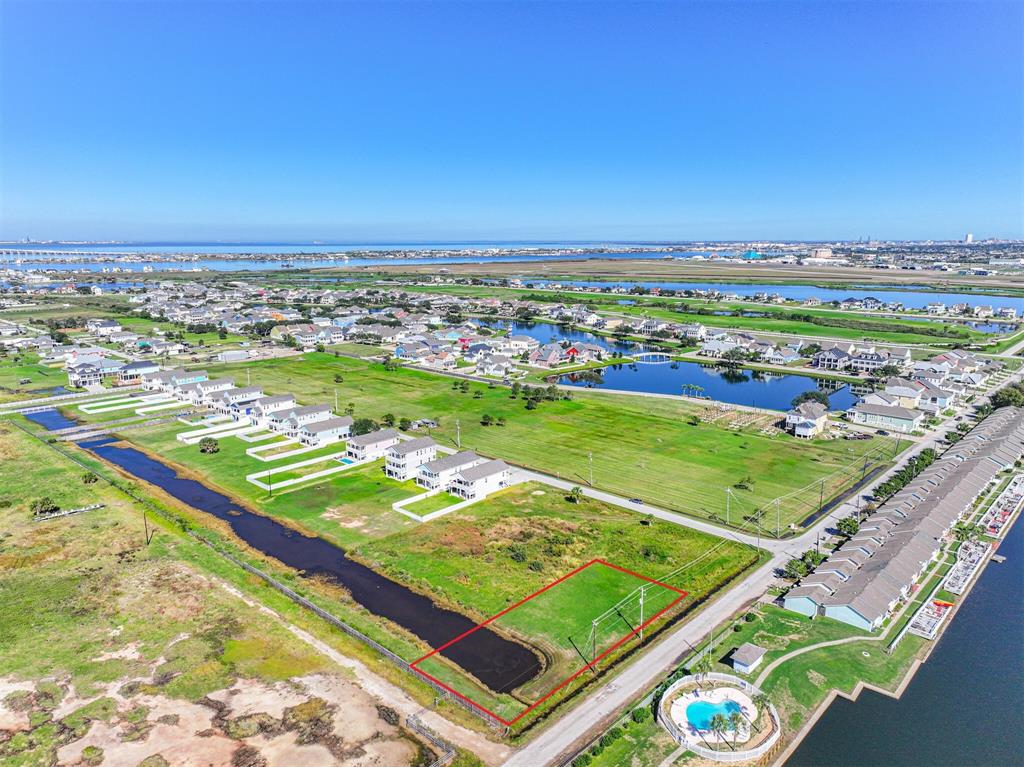 10326 Schaper Road, Galveston, Texas image 4