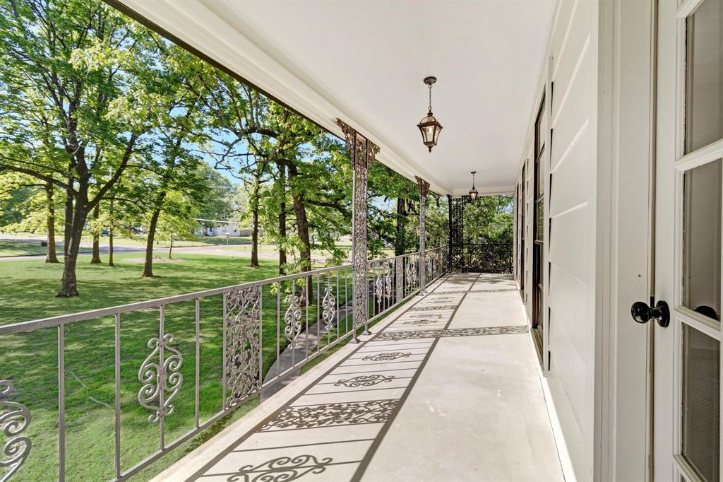 1319 Edgewood Circle, Lufkin, Texas image 28