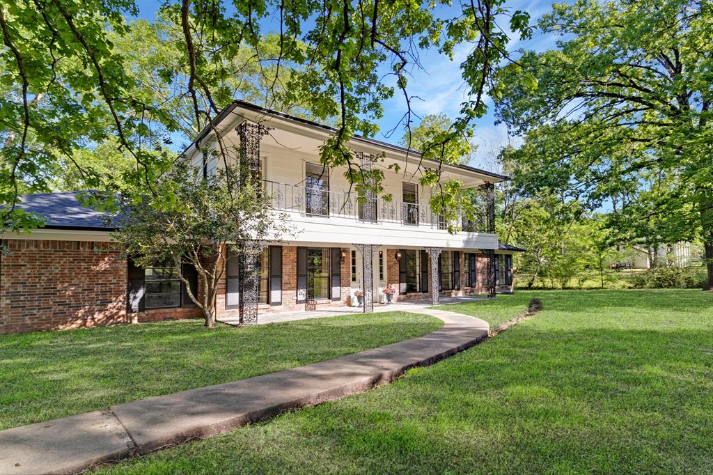 1319 Edgewood Circle, Lufkin, Texas image 2