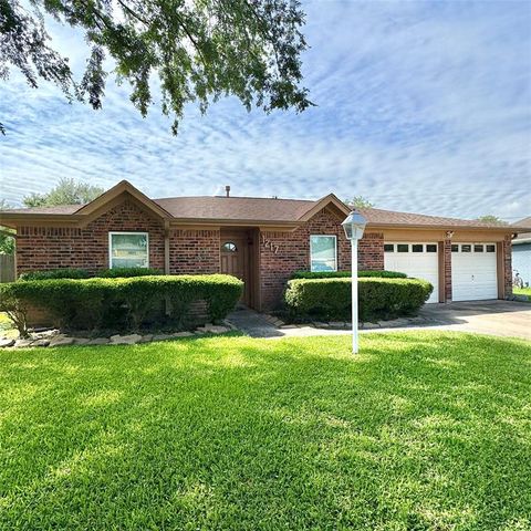 Photo of 1217 E Brown Lane, Deer Park, TX 77536 (MLS # 7831177)