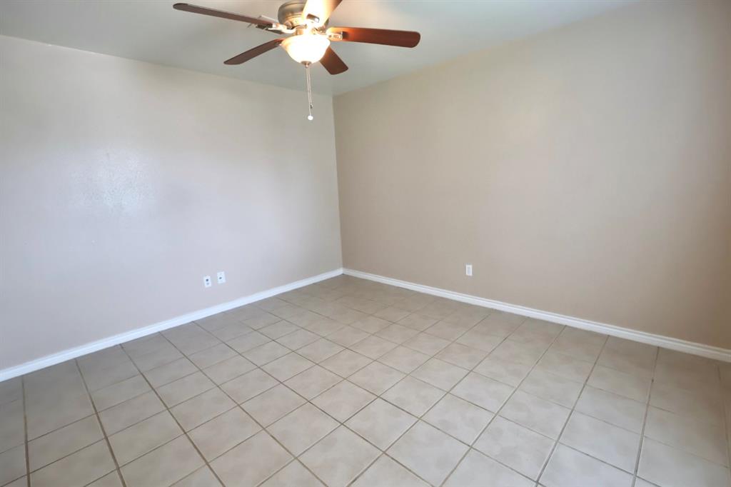 1217 E Brown Lane, Deer Park, Texas image 16