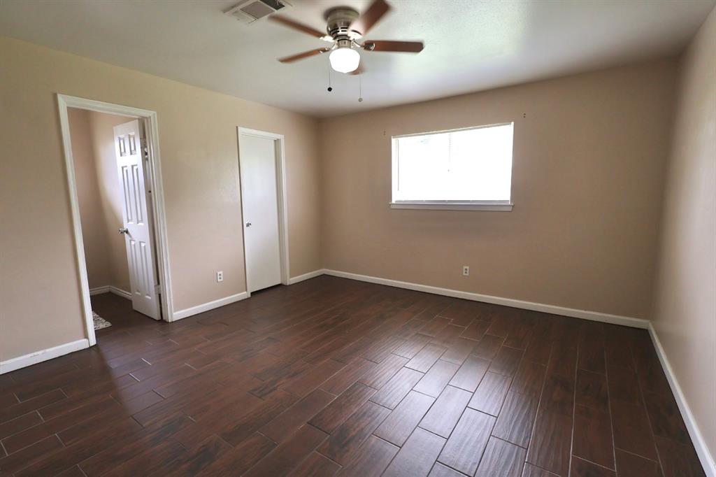 1217 E Brown Lane, Deer Park, Texas image 18