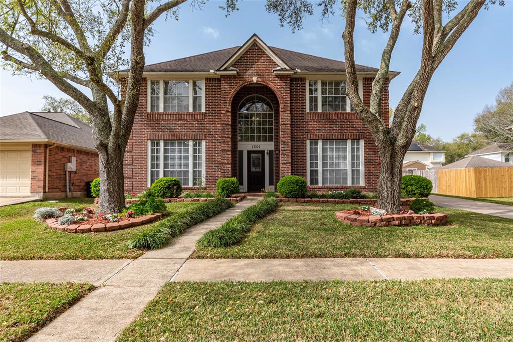 1301 Coleman Boylan Drive, League City, Texas image 1