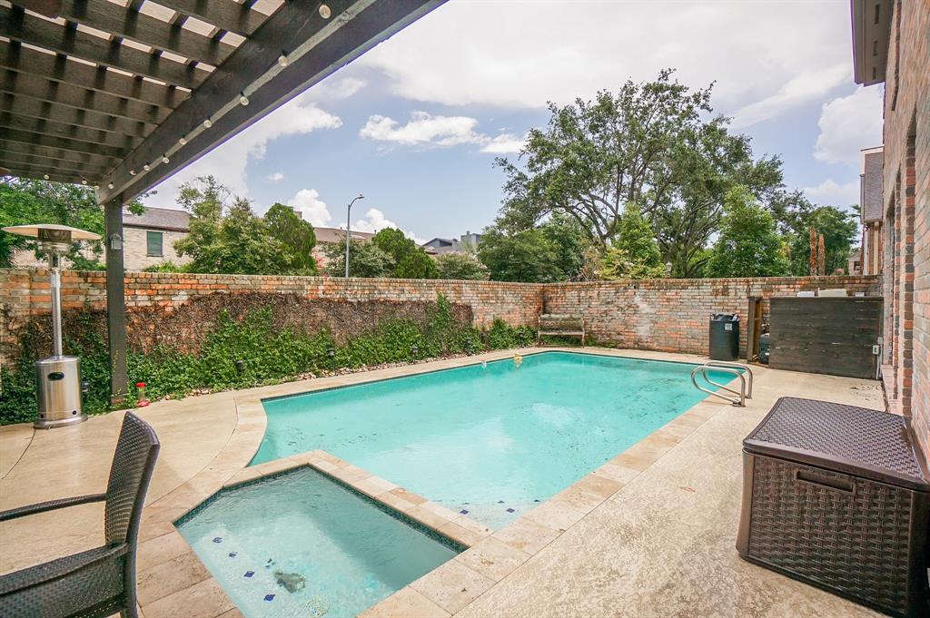 1902 Potomac Drive #A, Houston, Texas image 31