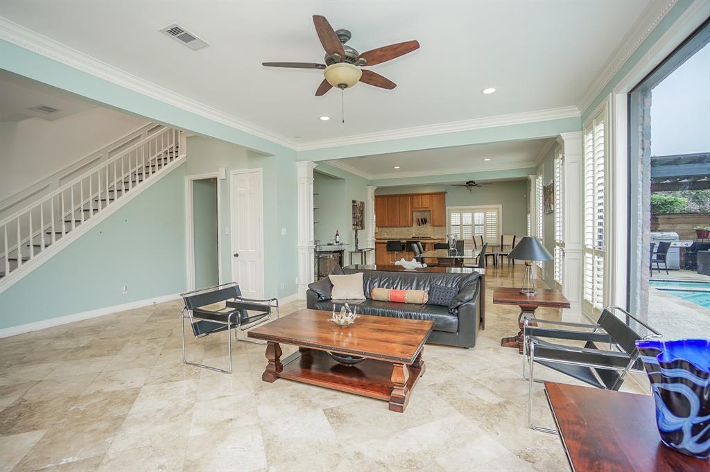 1902 Potomac Drive #A, Houston, Texas image 14