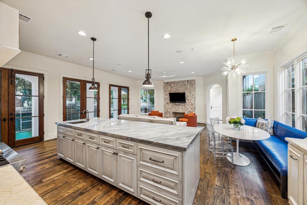 3001 Tangley Road