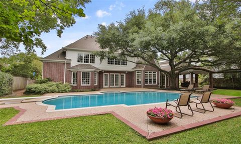 Single Family Residence in Bellaire TX 5315 Pine Street 43.jpg